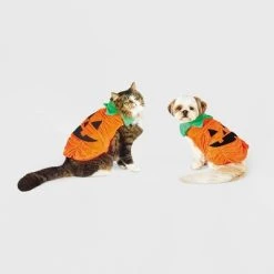 Halloween Plush Pumpkin Dog and Cat Costume - Hyde & EEK! Boutique™ 13 Halloween Plush Pumpkin Dog and Cat Costume - Hyde & EEK! Boutique™ -Hyde and Eek Cosplay Store GUEST 2d755916 f8a3 4a5c 9efd 42f0f50916d9