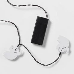 Hyde & EEK! Boutique 10ct LED Metal Ghost Halloween String Lights Cool White - Hyde & EEK! Boutique™ -Hyde and Eek Cosplay Store GUEST 5f78037a b565 4a6c 8b4f 435f59541900