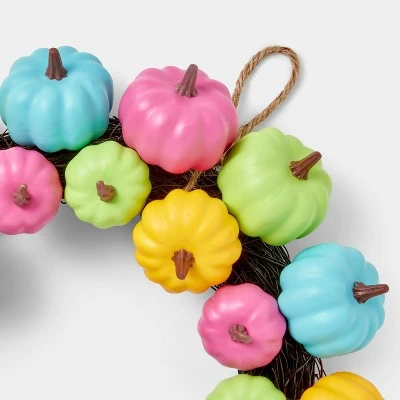 Hyde & EEK! Boutique Night of the Vivid Dead Pumpkin Halloween Wreath - Hyde & EEK! Boutique™ 2 Hyde & EEK! Boutique Night of the Vivid Dead Pumpkin Halloween Wreath - Hyde & EEK! Boutique™ - Image 2